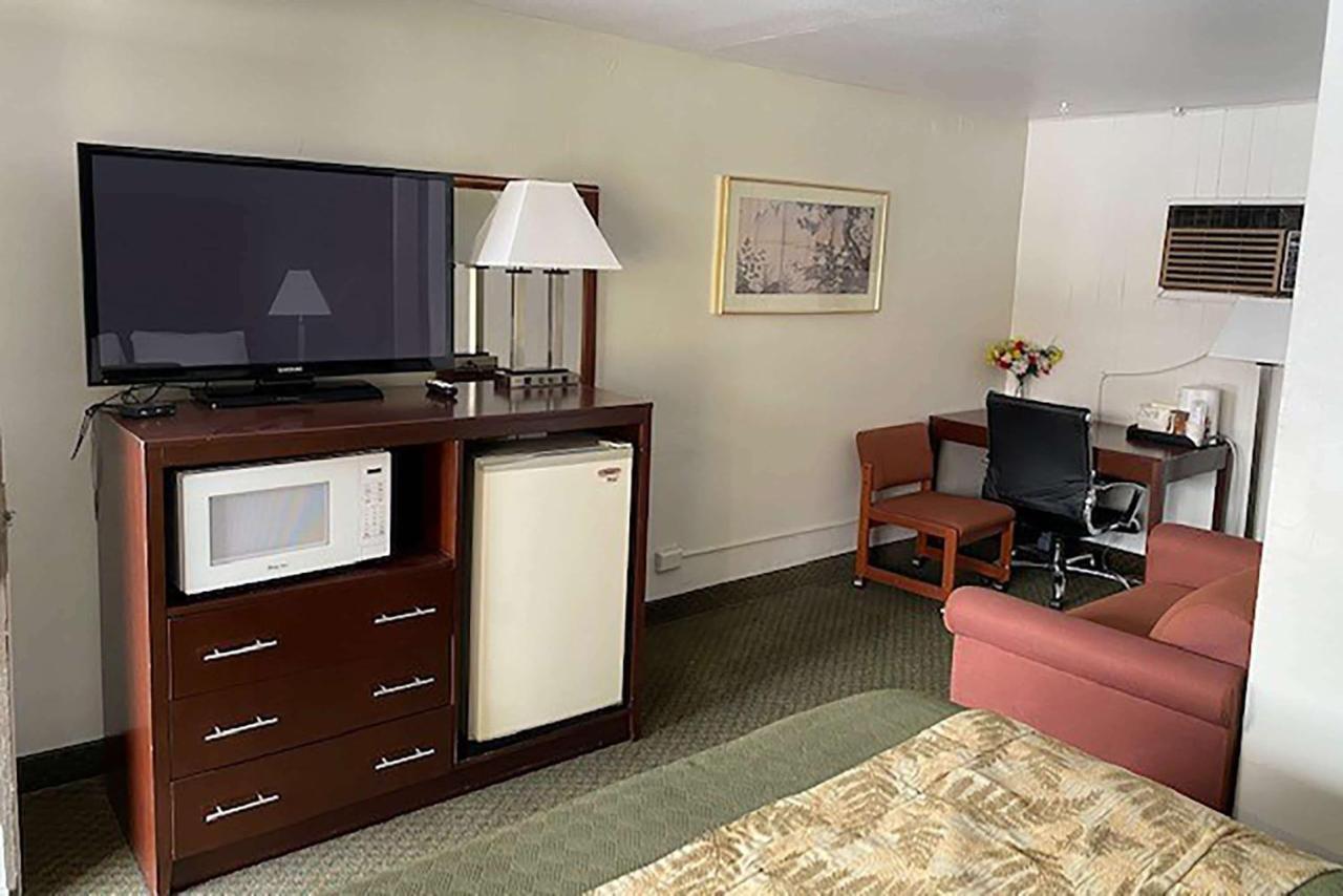 Travelodge By Wyndham The Dalles Bagian luar foto