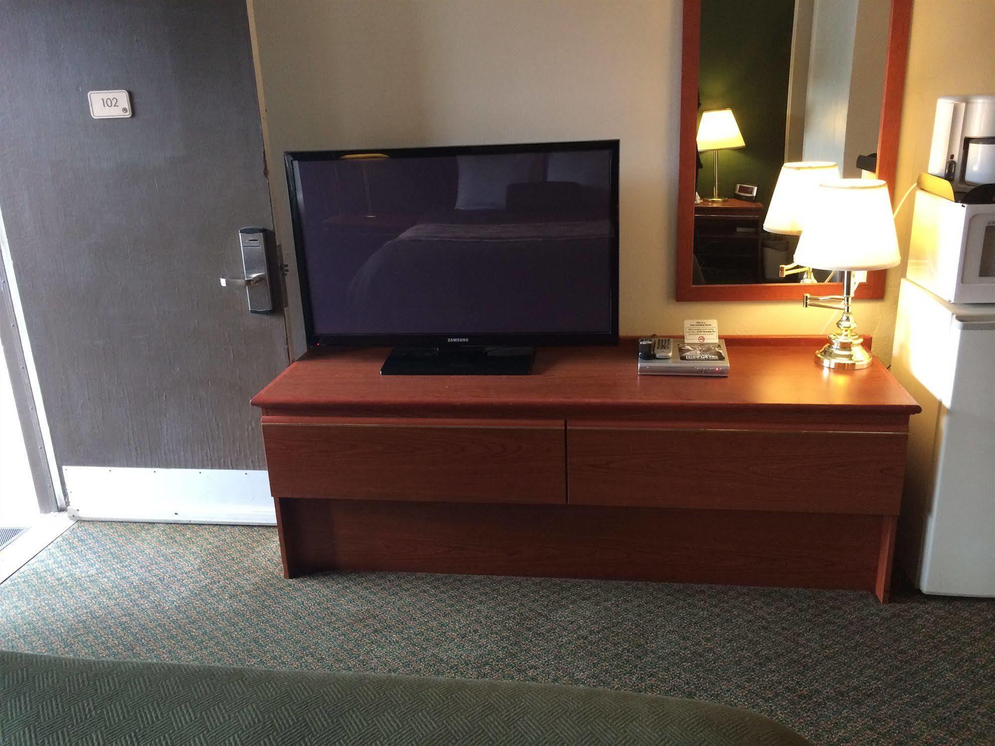 Travelodge By Wyndham The Dalles Bagian luar foto