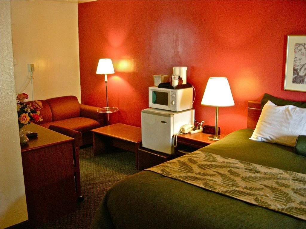 Travelodge By Wyndham The Dalles Bagian luar foto
