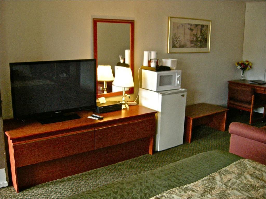 Travelodge By Wyndham The Dalles Bagian luar foto